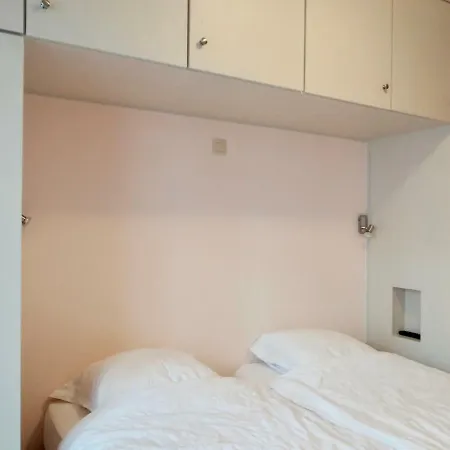 Apartment Cottages *